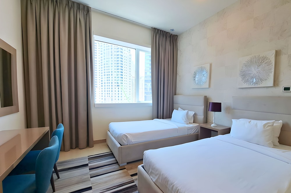 Barcelo Residences Dubai Marina — Hotel rooms in Dubai