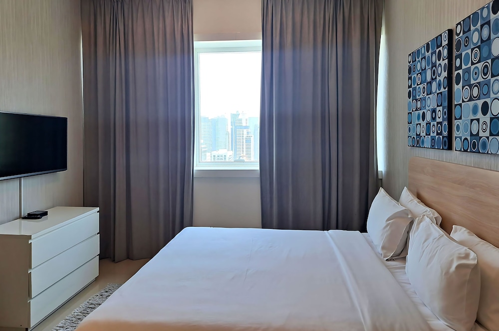 Barcelo Residences Dubai Marina — Hotel rooms in Dubai