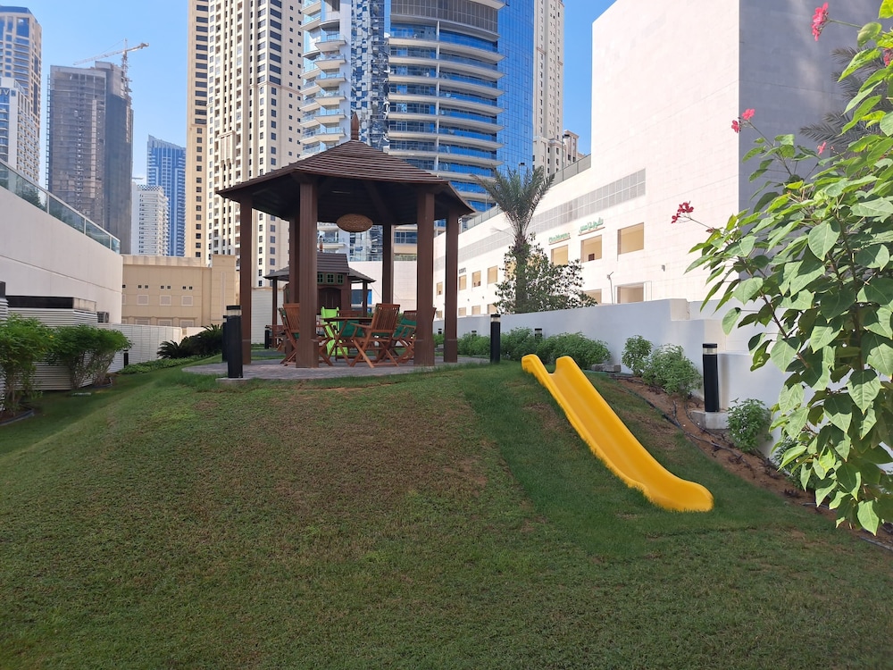 Barcelo Residences Dubai Marina — Attractions for children in Dubai