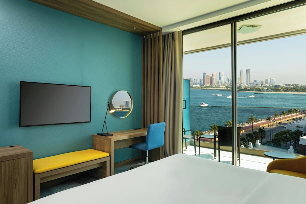 Aloft by Marriott Palm Jumeirah — Hotel rooms in Dubai