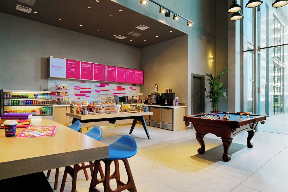 Aloft by Marriott Palm Jumeirah — Restaurant & bars in Dubai