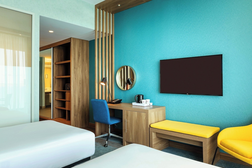 Aloft by Marriott Palm Jumeirah — Hotel rooms in Dubai