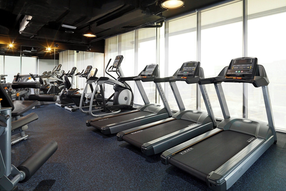 Aloft by Marriott Palm Jumeirah — Sports & recreation in Dubai