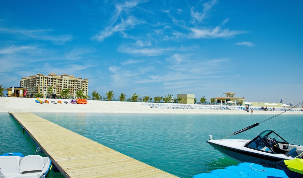 Pullman Resort Al Marjan Island — Beach in Ras al Khaimah