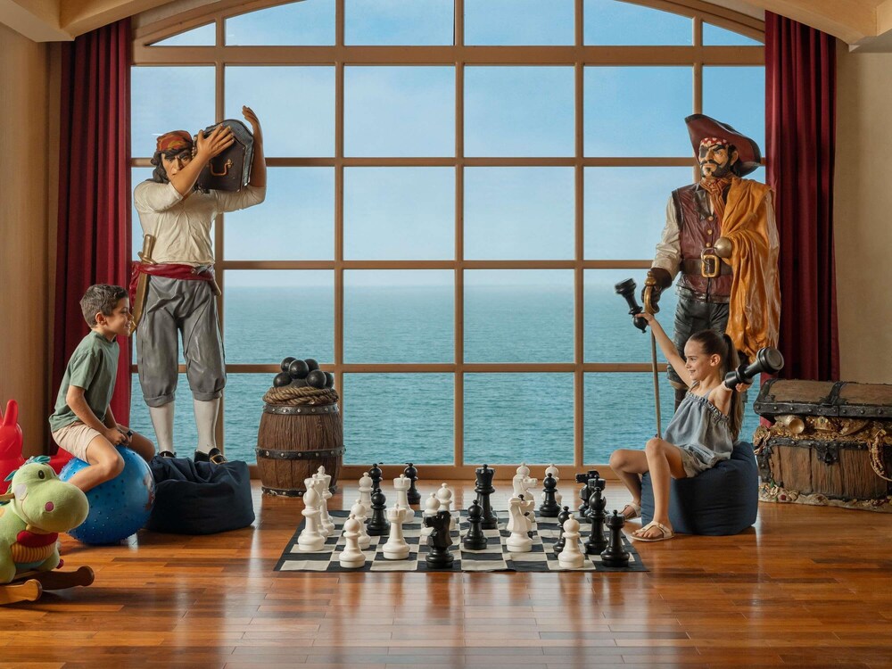 Pullman Resort Al Marjan Island — Attractions in the area in Ras al Khaimah