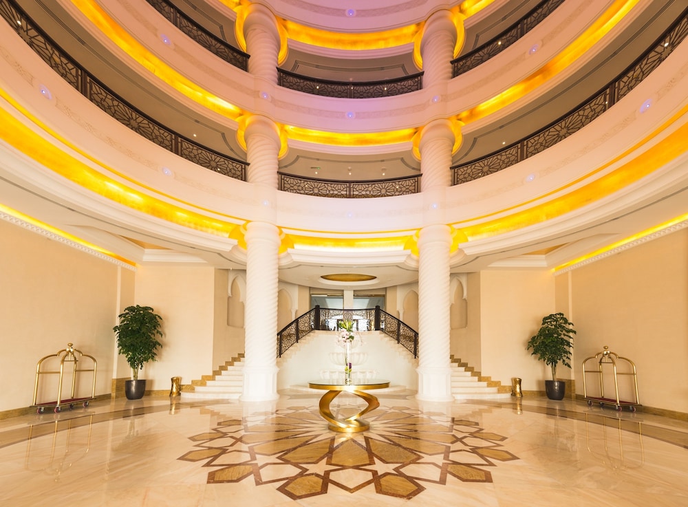 Pullman Resort Al Marjan Island — Hotel building in Ras al Khaimah