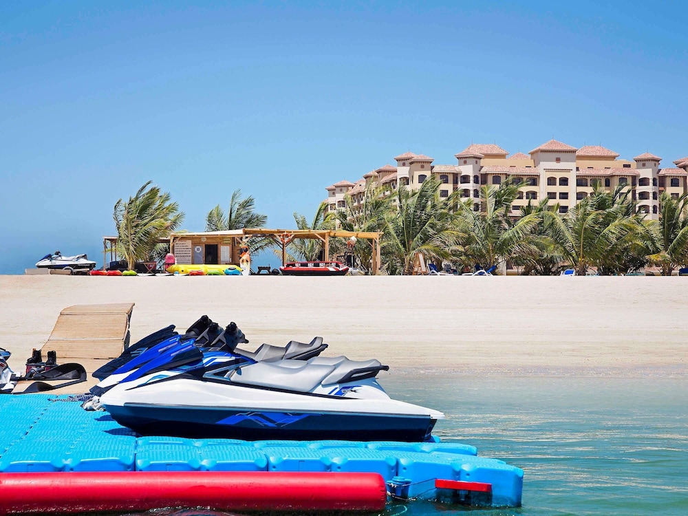 Pullman Resort Al Marjan Island — Beach in Ras al Khaimah