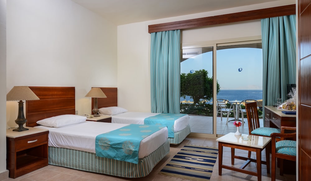Amphoras Blu Ultra All Inclusive Adults Only — Hotel rooms in Sharm El Sheikh, Red Sea