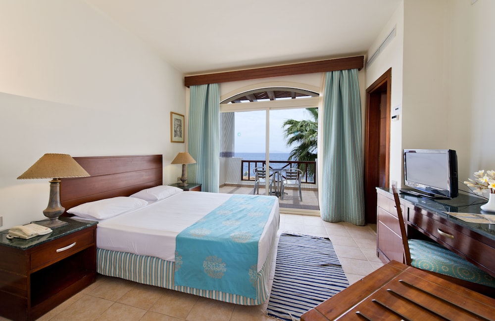 Amphoras Blu Ultra All Inclusive Adults Only — Hotel rooms in Sharm El Sheikh, Red Sea