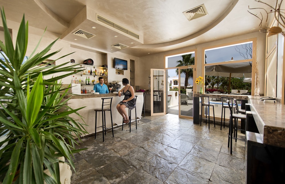 Amphoras Blu Ultra All Inclusive Adults Only — Restaurant & bars in Sharm El Sheikh, Red Sea