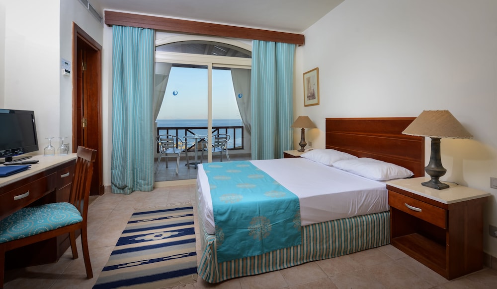 Amphoras Blu Ultra All Inclusive Adults Only — Hotel rooms in Sharm El Sheikh, Red Sea