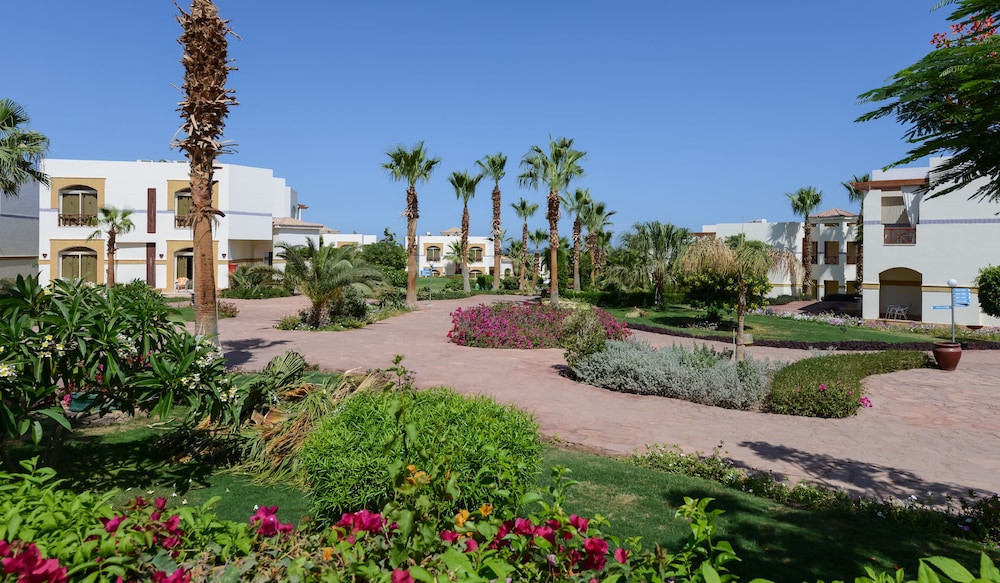 Amphoras Blu Ultra All Inclusive Adults Only — Hotel building in Sharm El Sheikh, Red Sea