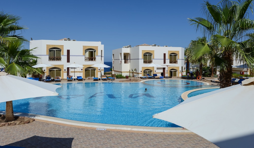 Amphoras Blu Ultra All Inclusive Adults Only — Swimming pool in Sharm El Sheikh, Red Sea