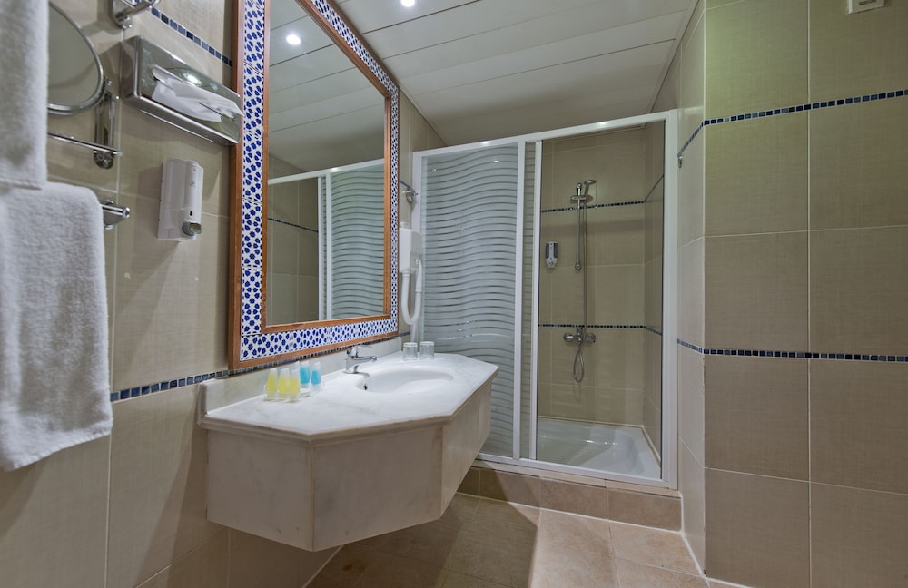 Amphoras Blu Ultra All Inclusive Adults Only — Hotel rooms in Sharm El Sheikh, Red Sea