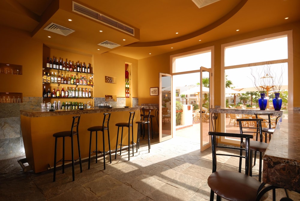 Amphoras Blu Ultra All Inclusive Adults Only — Restaurant & bars in Sharm El Sheikh, Red Sea