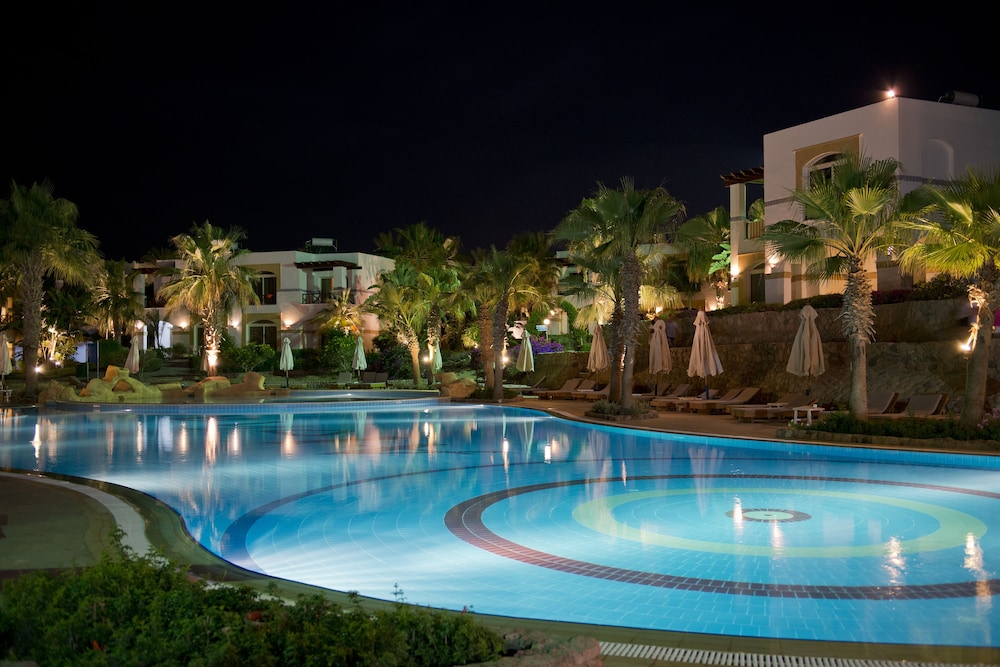 Amphoras Blu Ultra All Inclusive Adults Only — Swimming pool in Sharm El Sheikh, Red Sea