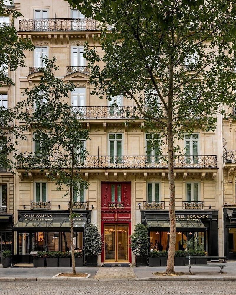 Hôtel Bowmann, a Small Luxury Hotel of the World