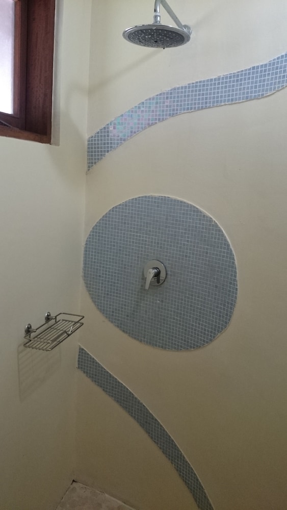 Kena Beach Hotel — Hotel rooms in Matemwe (Zanzibar), Zanzibar North