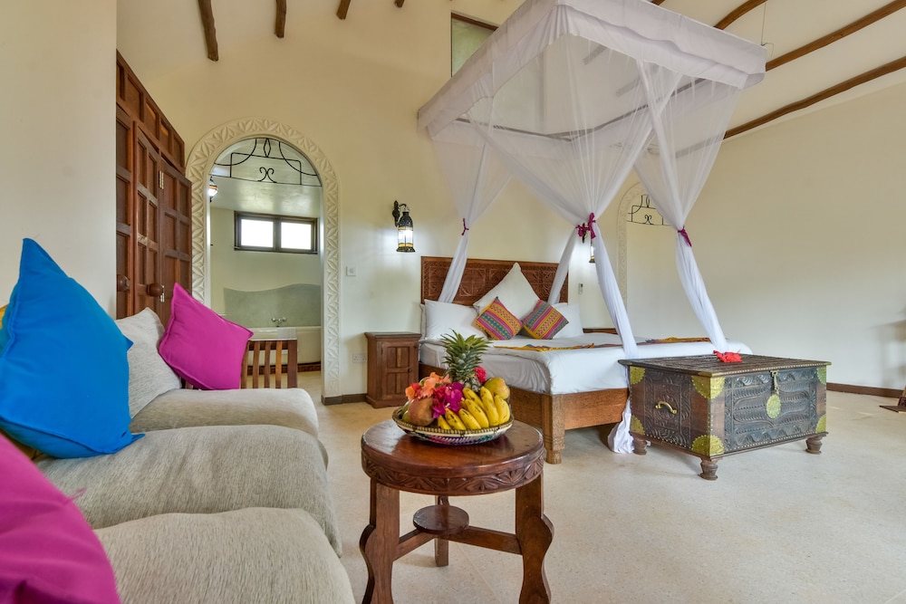 Kena Beach Hotel — Hotel rooms in Matemwe (Zanzibar), Zanzibar North