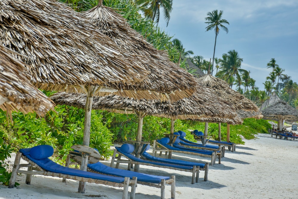 Kena Beach Hotel — Beach in Matemwe (Zanzibar), Zanzibar North