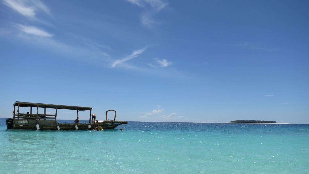 Kena Beach Hotel — Beach in Matemwe (Zanzibar), Zanzibar North