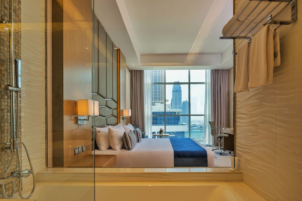 Canal Central Hotel Business Bay — Hotel rooms in Dubai
