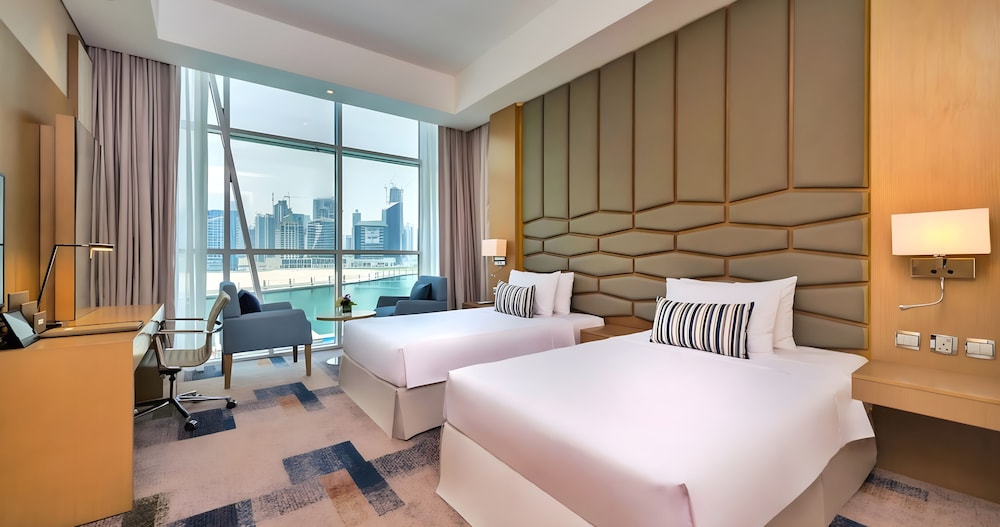 Canal Central Hotel Business Bay — Hotel rooms in Dubai