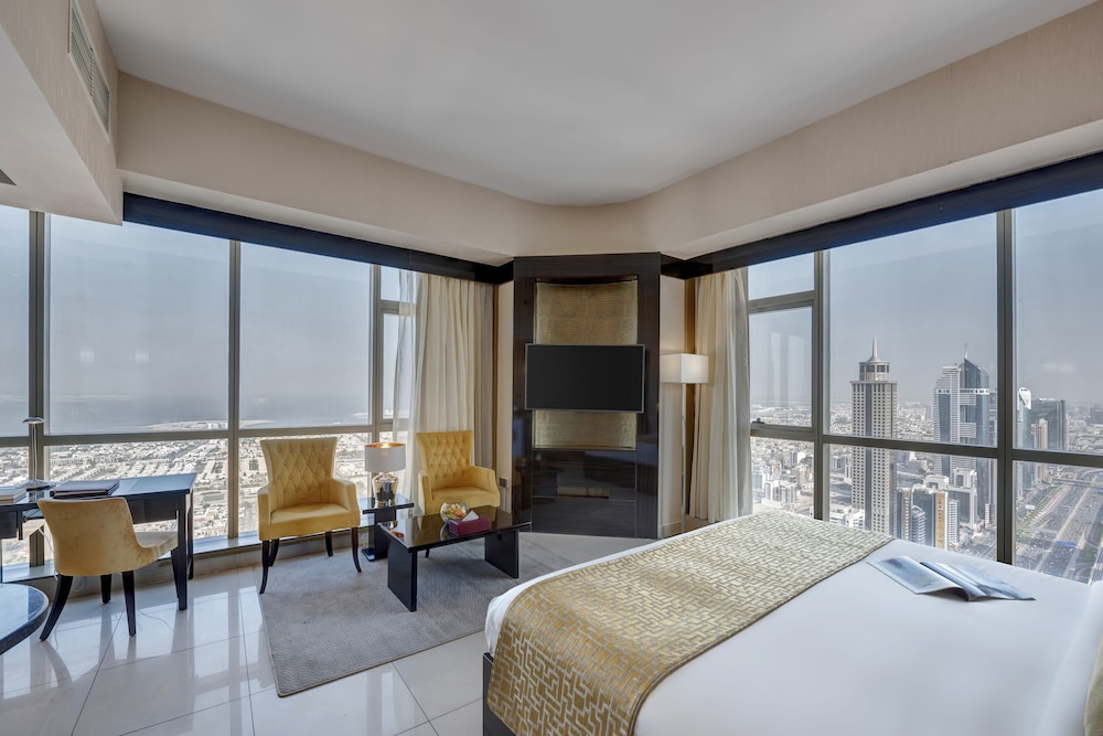 Gevora Hotel — Hotel rooms in Dubai