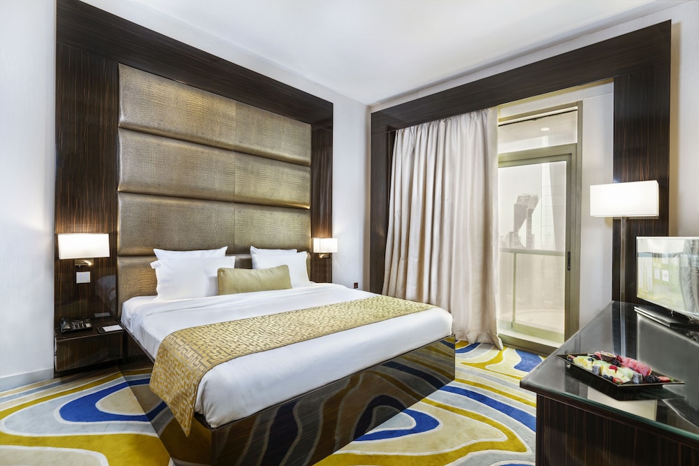 Gevora Hotel — Hotel rooms in Dubai