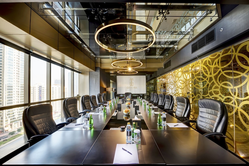 Gevora Hotel — Hotel building in Dubai