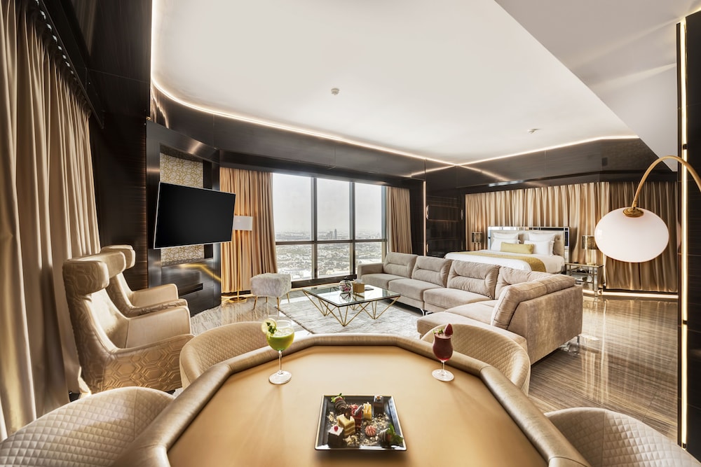 Gevora Hotel — Hotel rooms in Dubai