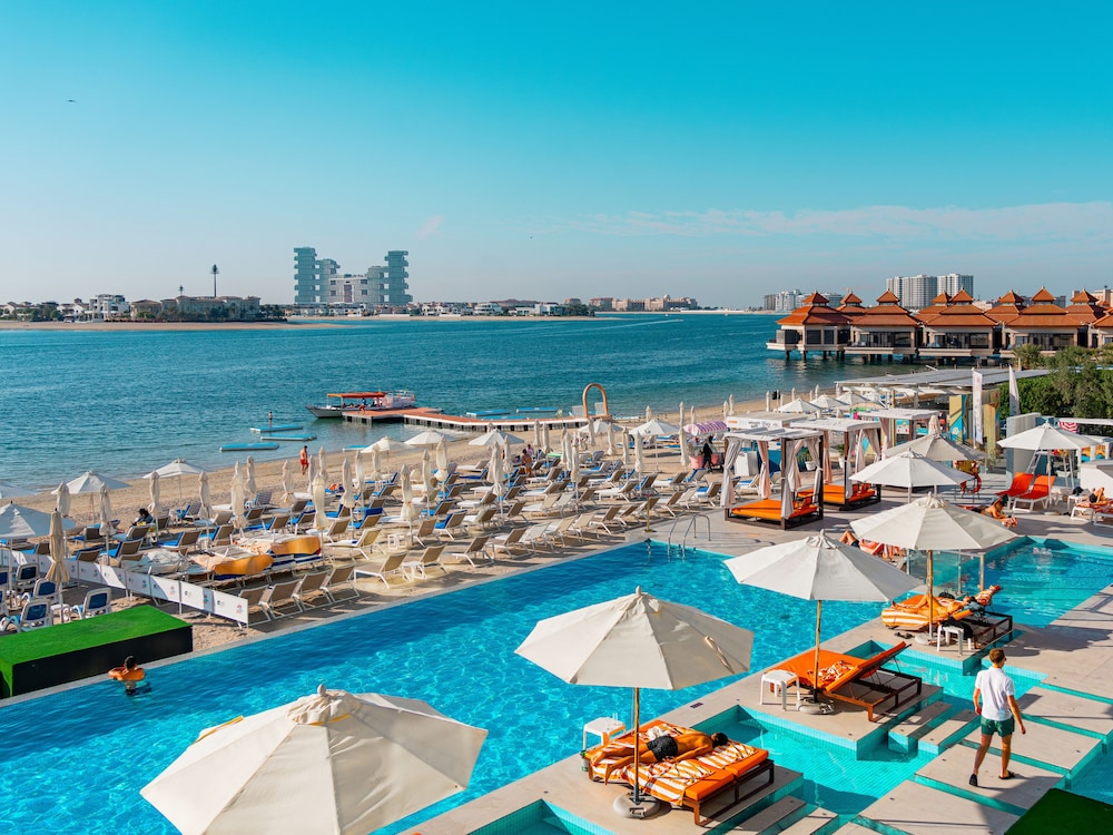 Royal Central Hotel and Resort – The Palm — Beach in Dubai