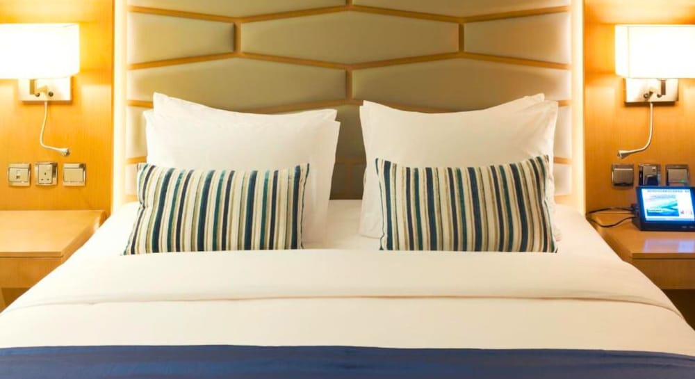 Royal Central Hotel and Resort – The Palm — Hotel rooms in Dubai