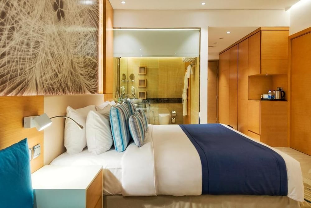 Royal Central Hotel and Resort – The Palm — Hotel rooms in Dubai