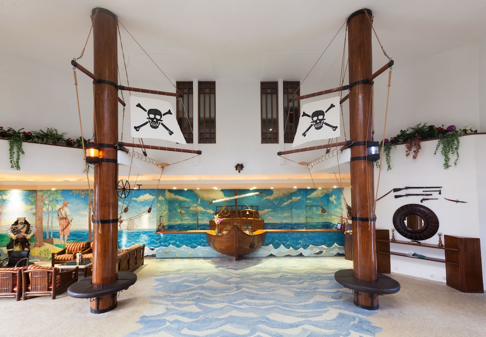 Pirates Beach Club - All Inclusive — Swimming pool in Kemer