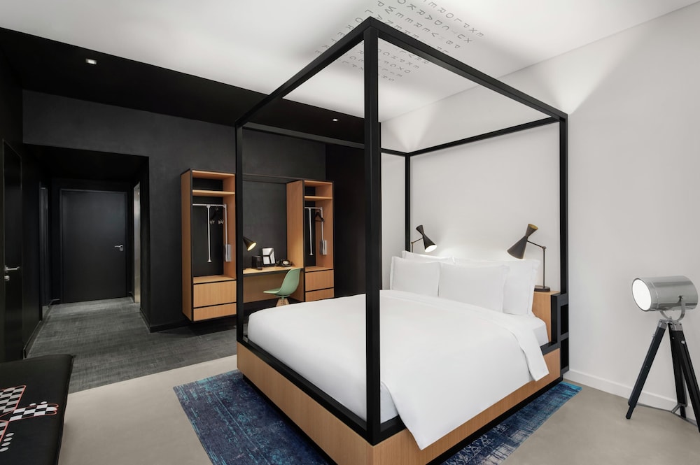 Canopy by Hilton Dubai Al Seef — Hotel rooms in Dubai