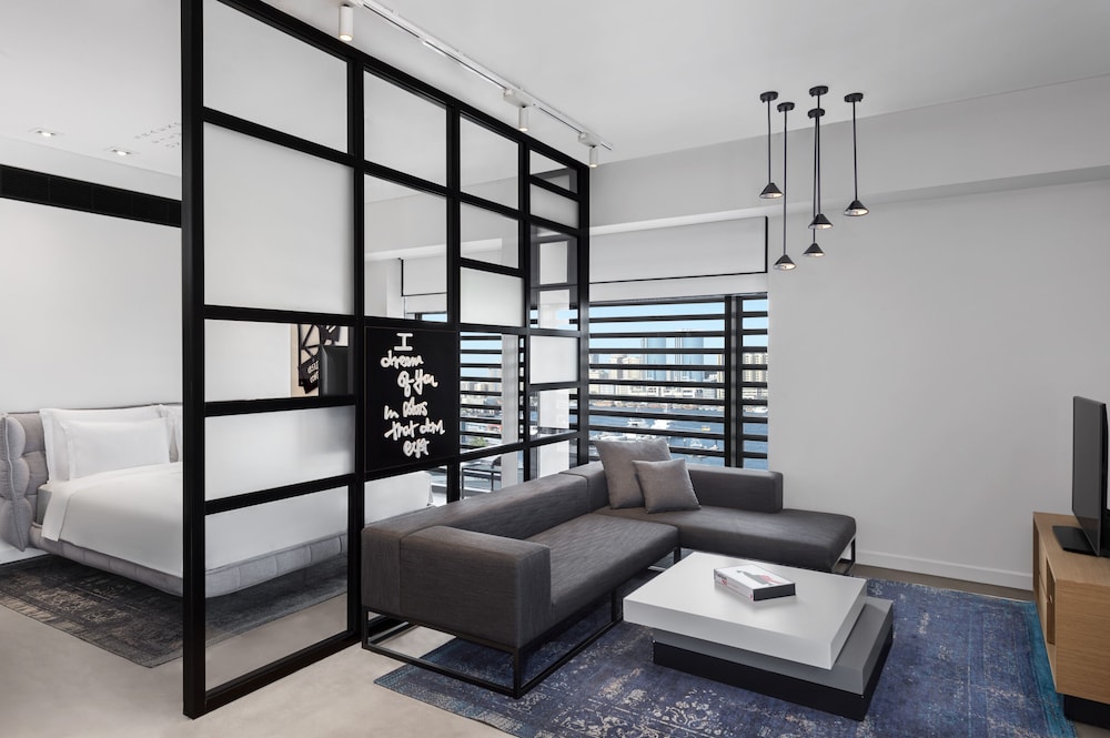 Canopy by Hilton Dubai Al Seef — Hotel rooms in Dubai