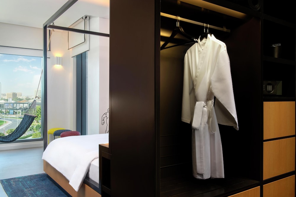 Canopy by Hilton Dubai Al Seef — Hotel rooms in Dubai