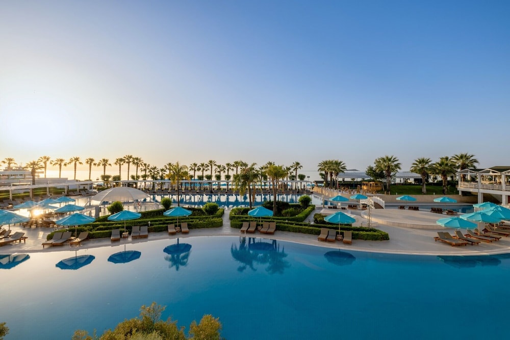 Nirvana Dolce Vita – Ultra All Inclusive — Pool in Kemer