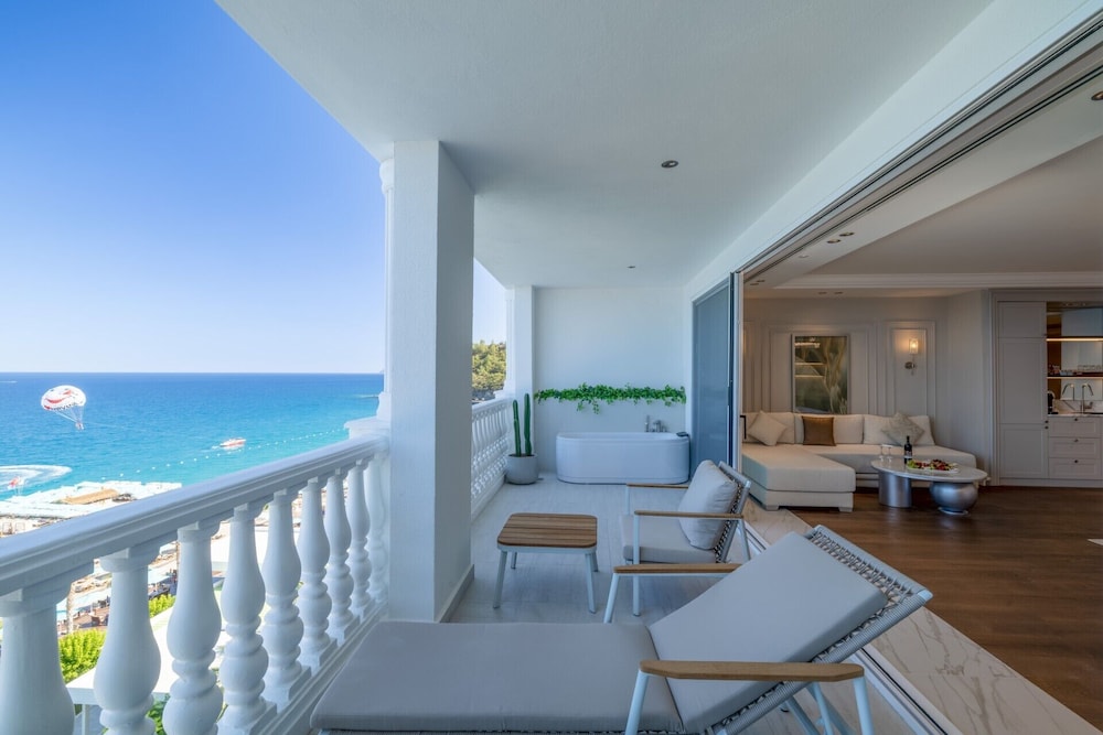 Nirvana Dolce Vita – Ultra All Inclusive — Rooms in Kemer