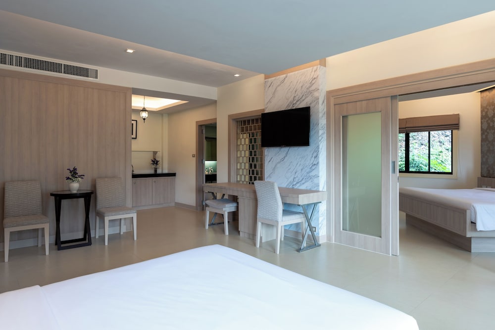Krabi Tipa Resort — Hotel rooms in Ao Nang, Krabi