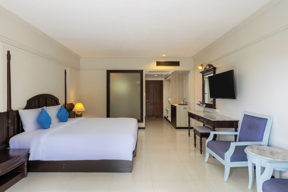 Krabi Tipa Resort — Hotel rooms in Ao Nang, Krabi