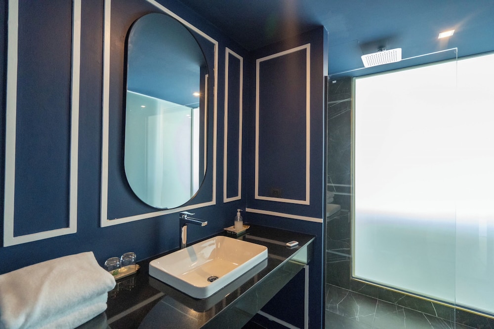 Krabi Tipa Resort — Hotel rooms in Ao Nang, Krabi