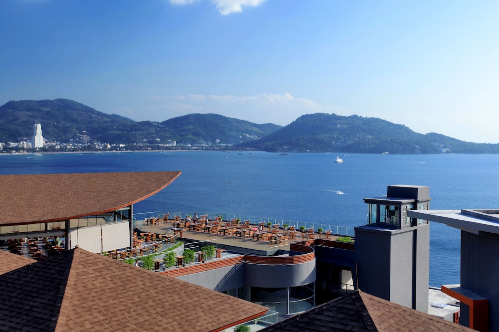 Kalima Resort & Spa, Phuket — Restaurant & bars in Patong Beach, Phuket Province