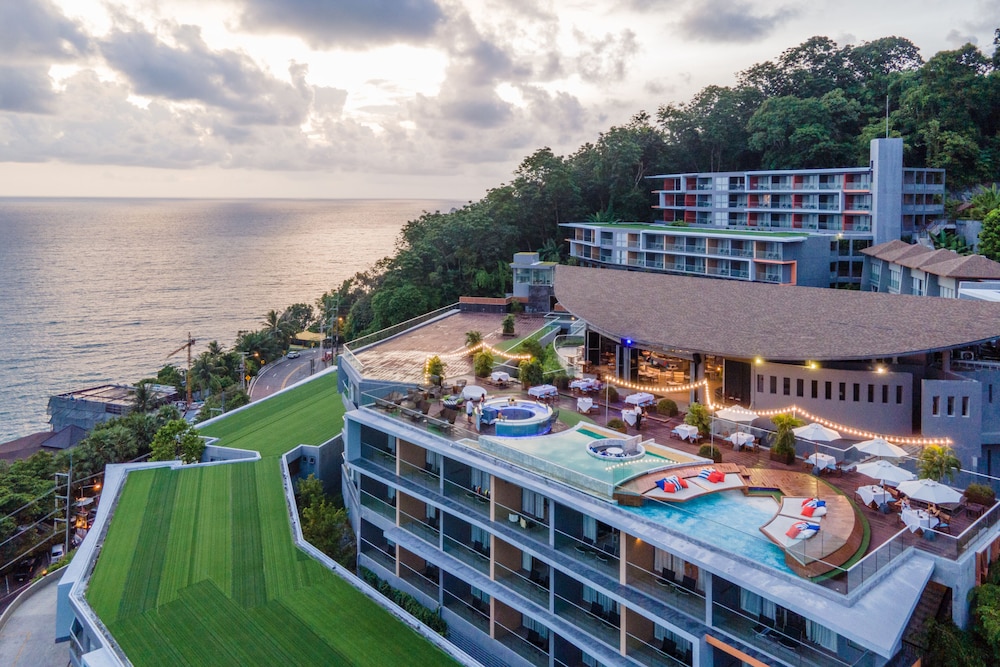 Kalima Resort & Spa, Phuket — Hotel building in Patong Beach, Phuket Province