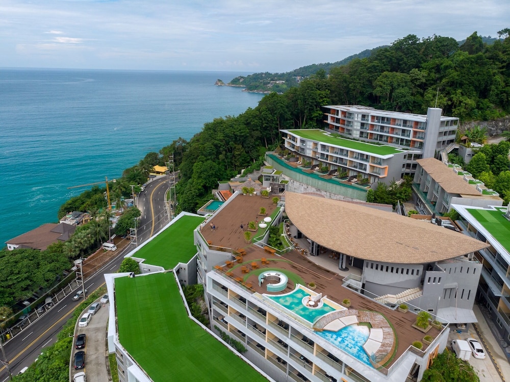Kalima Resort & Spa, Phuket — Hotel building in Patong Beach, Phuket Province