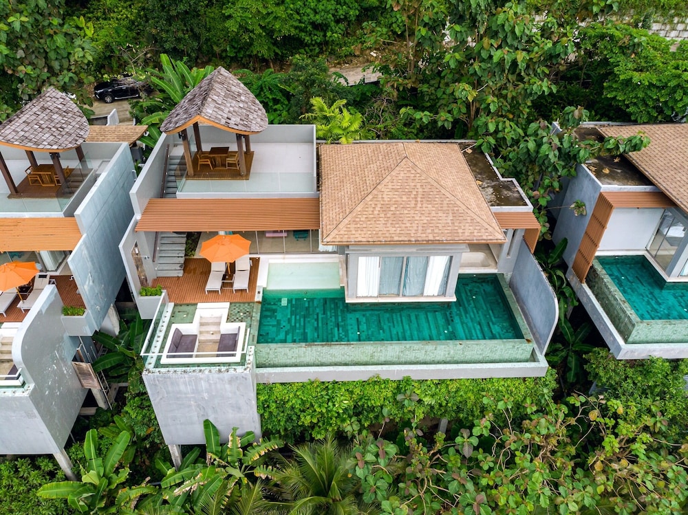 Kalima Resort & Spa, Phuket — Hotel building in Patong Beach, Phuket Province