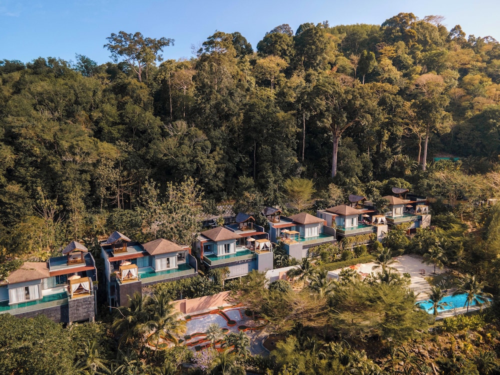 Kalima Resort & Spa, Phuket — Hotel building in Patong Beach, Phuket Province