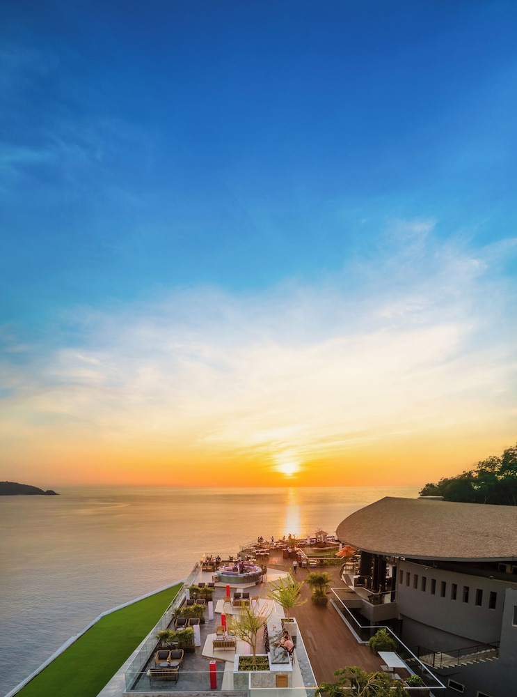 Kalima Resort & Spa, Phuket — Restaurant & bars in Patong Beach, Phuket Province