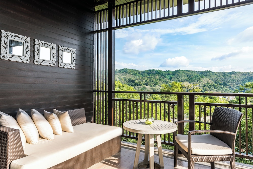Pullman Phuket Arcadia Naithon Beach — Hotel rooms in Sa Khu, Phuket Province